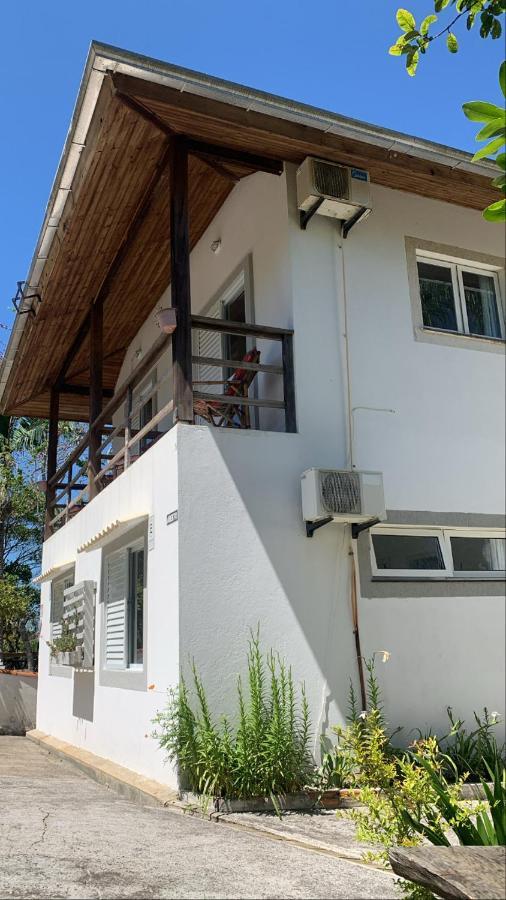 Guesthousebr Бомбиньяс Экстерьер фото