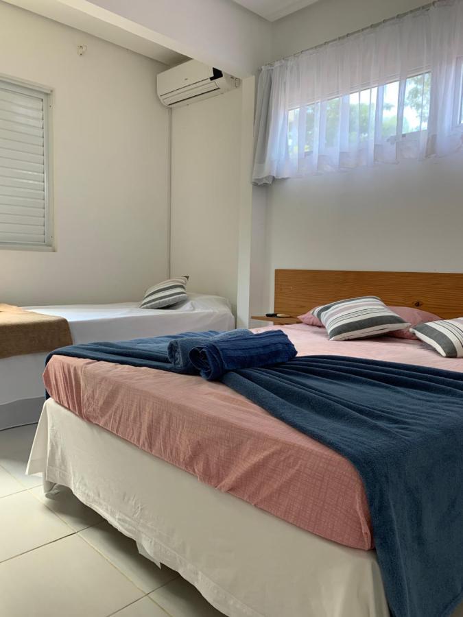 Guesthousebr Бомбиньяс Экстерьер фото