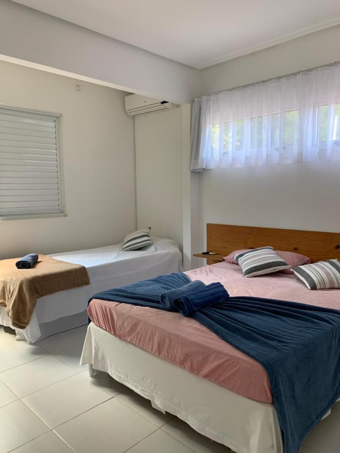 Guesthousebr Бомбиньяс Экстерьер фото