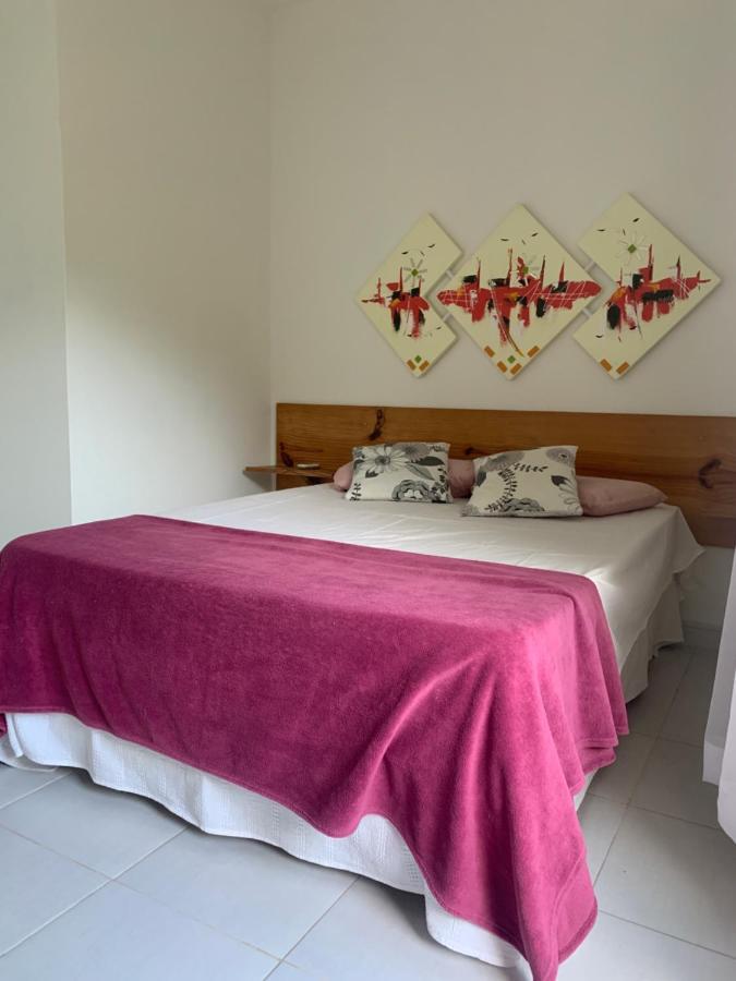 Guesthousebr Бомбиньяс Экстерьер фото