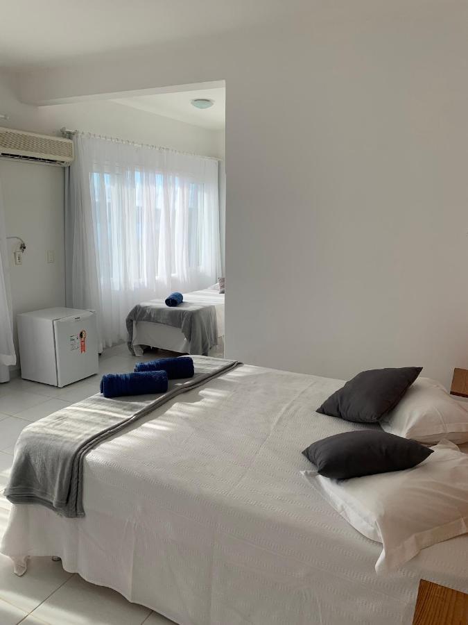 Guesthousebr Бомбиньяс Экстерьер фото