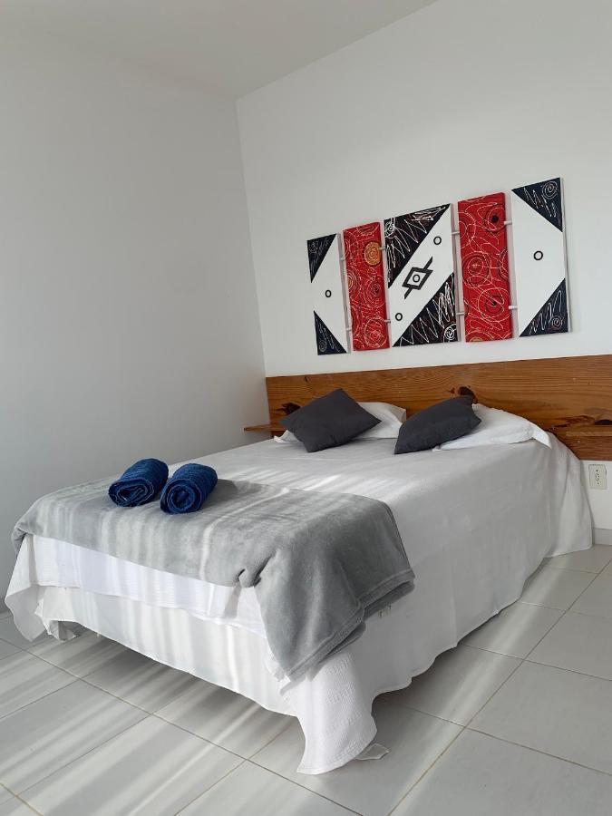 Guesthousebr Бомбиньяс Экстерьер фото